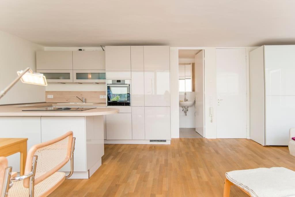 Modernes, Sonniges Appartement Im Herzen Von Duesseldorf المظهر الخارجي الصورة