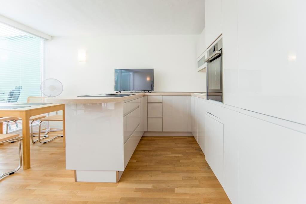 Modernes, Sonniges Appartement Im Herzen Von Duesseldorf المظهر الخارجي الصورة